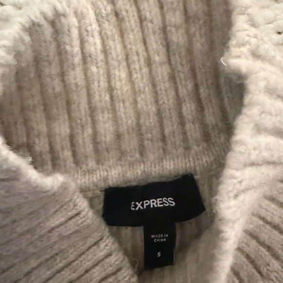 Express Cream Ribbed Knit Sweater - Picture 3 of 3